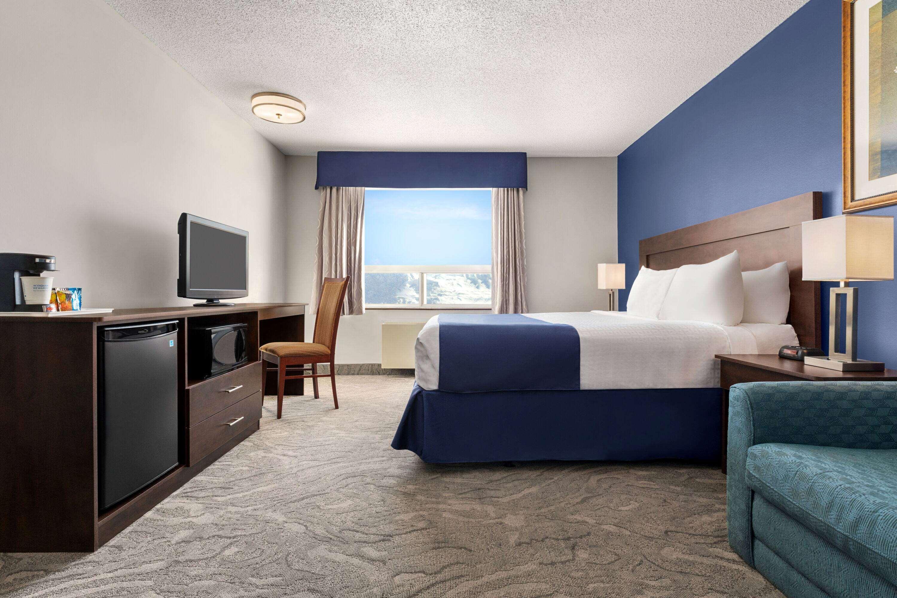 Travelodge By Wyndham Timmins Bagian luar foto