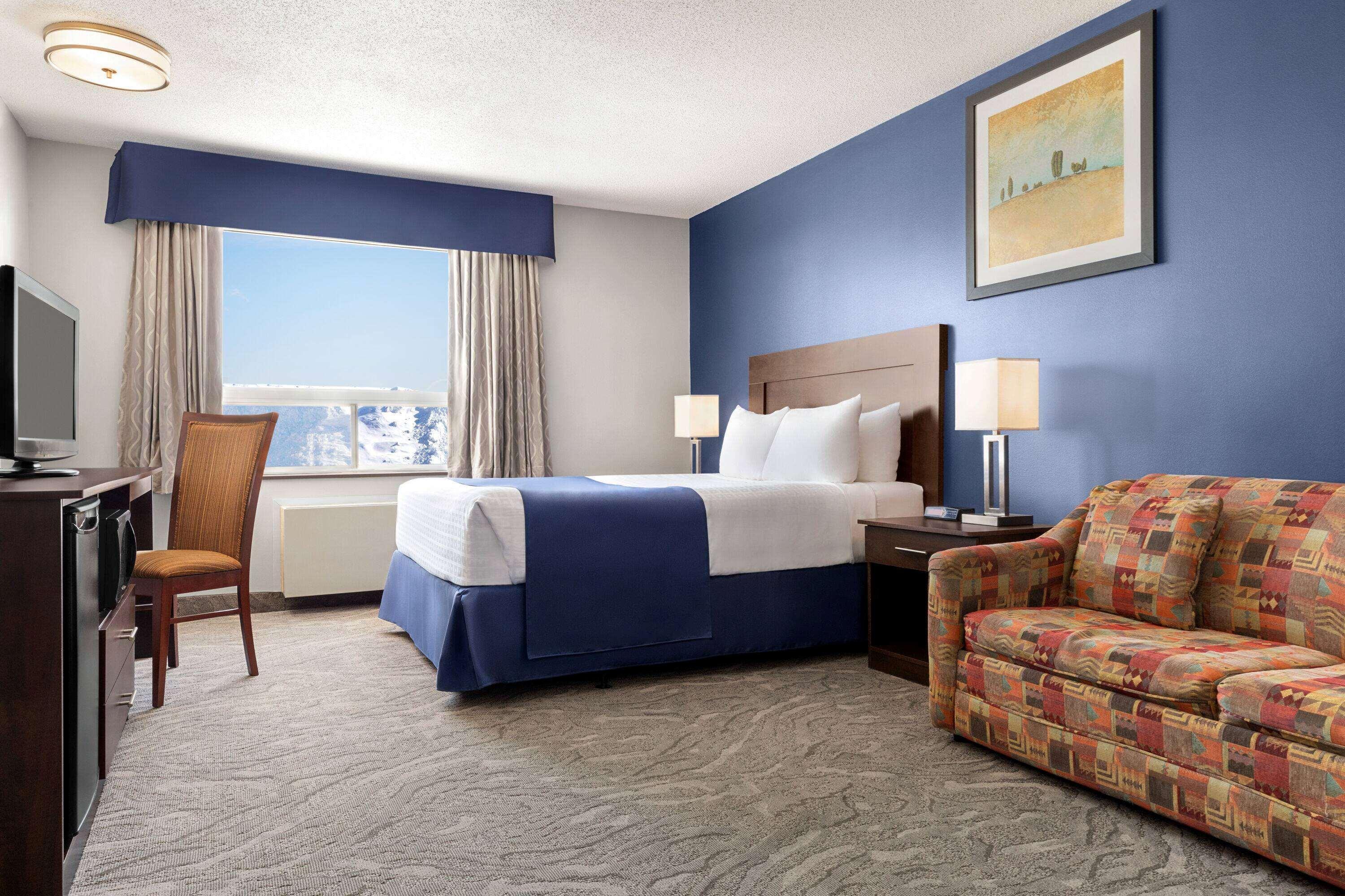 Travelodge By Wyndham Timmins Bagian luar foto