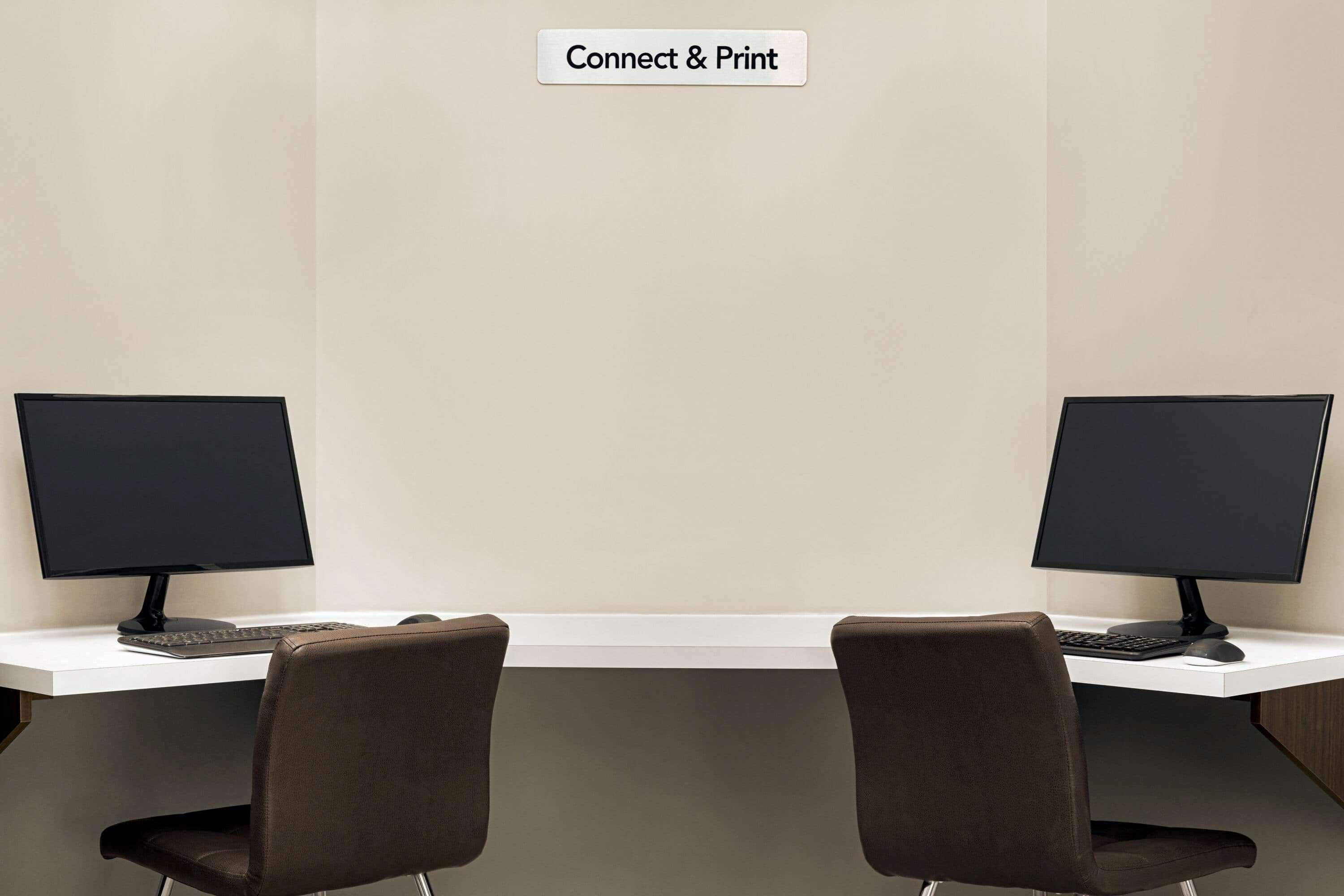 Travelodge By Wyndham Timmins Bagian luar foto